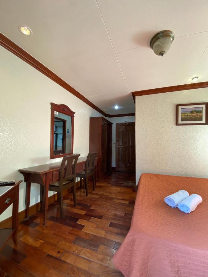 Mc Mountain Home Tagaytay City Eksteriør bilde